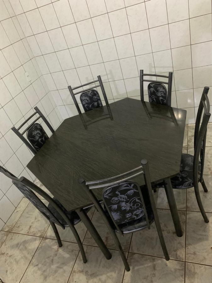 Casa Quintal Bueno! 5 Quartos Com Ar Split E Internet Ultra! Perto Do Melhor De Goiania! Marista Parques Areiao E Vaca Brava Hospital Premium Mater Dei Blue Fit Perdomo Goiania Shopping! 외부 사진